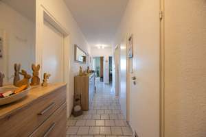 3-Zimmer-Wohnung mit Tiefgarage und Loggia in Krefeld – Attraktive Kapitalanlage – Die vollständige Adresse der Immobilie erhältst du vom Anbieter., 47829 Uerdingen, Krefeld – Vorschaubild 9