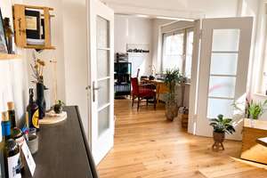 SANIERTE 3-ZIMMER WOHNUNG MIT GROßEM BALKON
