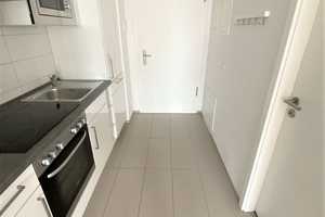 Modernes Wohnen an der Spree! Helle 1-Zimmer-Wohnung – Fließstraße 14, 12439 Berlin – Vorschaubild 2
