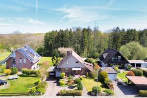 Repräsentatives Architektenhaus mit großzügigem Garten in ruhiger Feldrandlage von Schwentinental – Die vollständige Adresse der Immobilie erhältst du vom Anbieter., 24222 Schwentinental – Vorschaubild 10