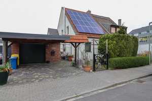 Charmante Doppelhaushälfte mit großzügigem Garten und Photovoltaikanlage in Neuss-Reuschenberg – Neuss (Rhein-Kreis) – Vorschaubild 2
