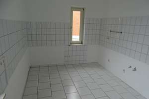 Gepflegte 6-Zimmer Wohnung mit Balkon, EBK  + Garage * Östliches Ringgebiet – Kasernenstr. 11, 38106 Östliches Ringgebiet, Braunschweig – Vorschaubild 12