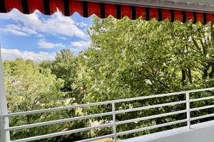 teilrenovierte 3,5-Zimmer Wohnung mit Aufzug & Balkon (Süden) in Höntrop – Einsteinweg 19, 44869 Höntrop, Bochum – Vorschaubild 5