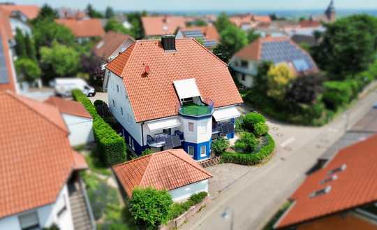 Gepflegtes, ansprechendes Dreifamilienhaus in ruhiger Lage von Burrweiler