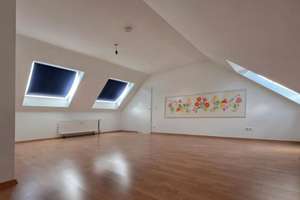 Helles Wohnerlebnis auf zwei Ebenen: Exklusive 90 m² Maisonette mit Balkon – Gutenbergstr. 68, 45146 Südviertel, Essen – Vorschaubild 42