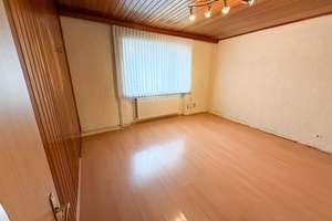 * * * OF-Bürgel - top Lage * * *
Gemütliches 1-Familienhaus mit Garage – 63075 Bürgel, Offenbach am Main – Vorschaubild 4