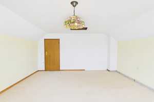 Teilmodernisiertes Einfamilienhaus mit Garage und Nebengebäude in Vettweiß-Kelz! – Broichstraße 7, 52391 Düren (Kreis) – Vorschaubild 27