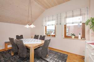 Seltene Gelegenheit! 
Stilvolle 3,5-Zimmer-DG-Wohnung mit Kamin und Garage und toller Aussicht! – Die vollständige Adresse der Immobilie erhältst du vom Anbieter., 75173 Dillweißenstein, Pforzheim – Vorschaubild 7