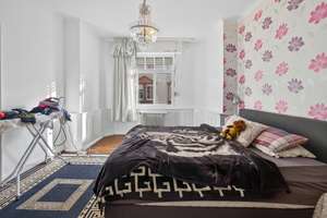 Altbau mit Charme und Rendite in der Nordstadt!
Gut vermietete 4-Zimmer-ETW! – Die vollständige Adresse der Immobilie erhältst du vom Anbieter., 75177 Nordstadt, Pforzheim – Vorschaubild 5
