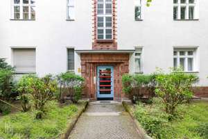 Sonnige Dachgeschosswohnung mit großem Südbalkon – 3 Zimmer in Berlin-Johannisthal – Die vollständige Adresse der Immobilie erhältst du vom Anbieter., 12487 Johannisthal, Berlin – Vorschaubild 11