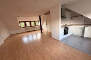 DG 1 Zi. Whg. 30qm, Einbauküche – 28237 Gröpelingen (Ortsteil), Bremen – Vorschaubild 1