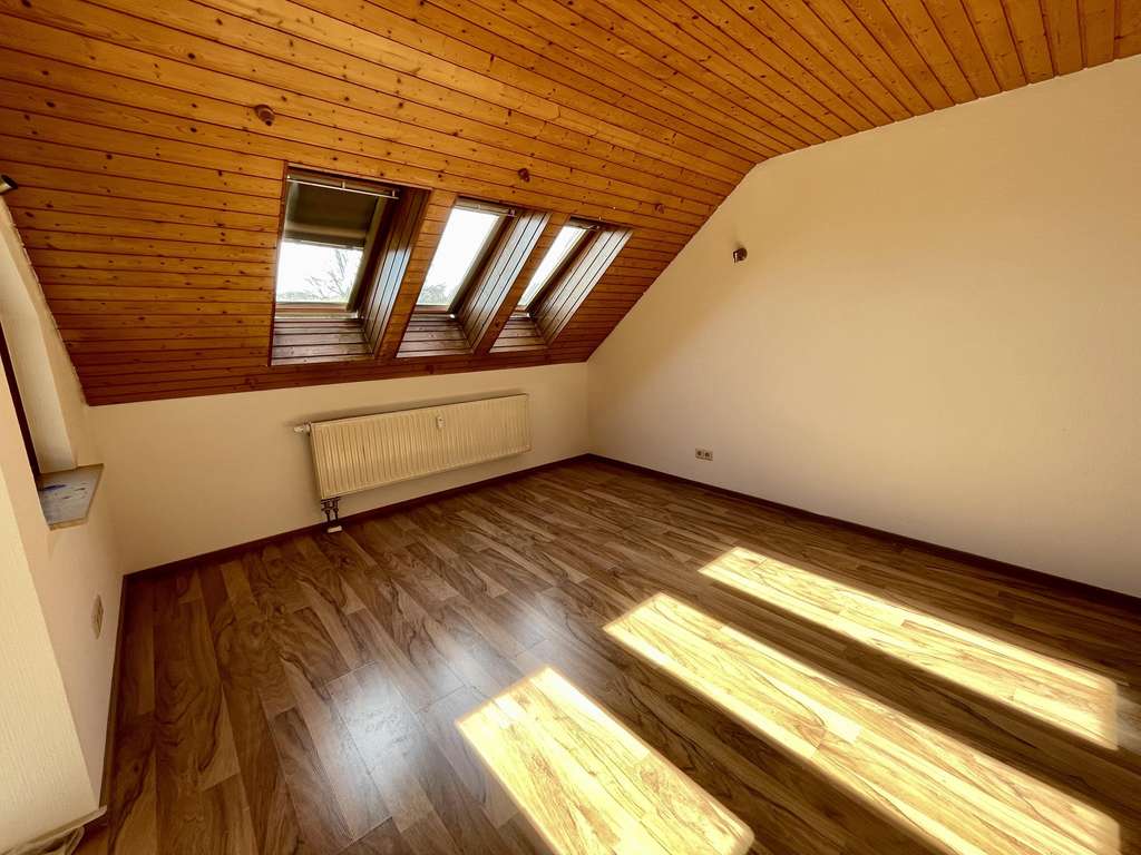 Immobilie in Hechingen - Wohnen über den Dächern von Hechingen mit Burgpanorama! - Bild 2