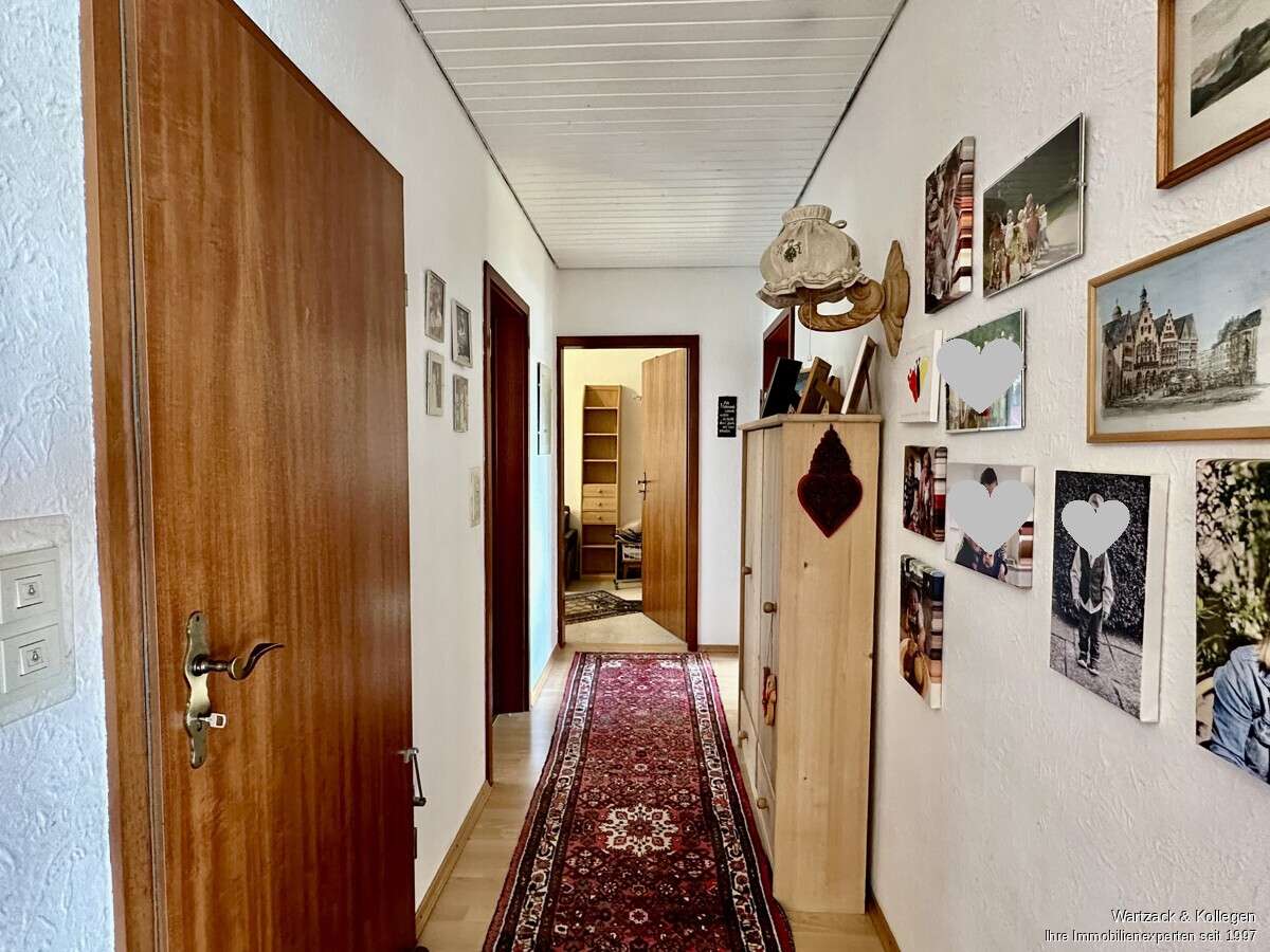 Immobilie in Ammerndorf - * Paradies mit Aussicht *
Einfamilienhaus 
mit Einliegerwohnung 
auf wunderschönem Grundstück - Bild 11