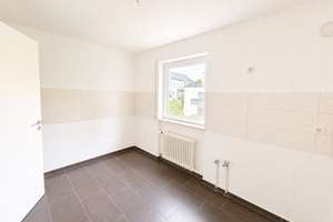 Moderne 2-Raum-Wohnung mit Balkon + Tiefgarage auf dem Kaßberg – Leonhardtstraße 7b, 9112 Kaßberg, Chemnitz – Vorschaubild 4