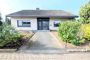 Freistehendes Einfamilienhaus mit Keller, großzügigem Garten und Sauna – Die vollständige Adresse der Immobilie erhältst du vom Anbieter., 47574 Goch – Vorschaubild 2