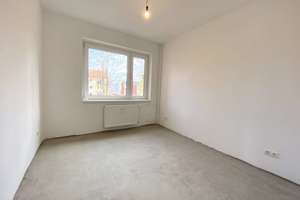 Schöne 3-Zimmer Wohnung mit Balkon ab dem 15. Oktober 2026 in ruhiger, grüner Wohnanlage – Pommernweg 17, 22926 Ahrensburg – Vorschaubild 4