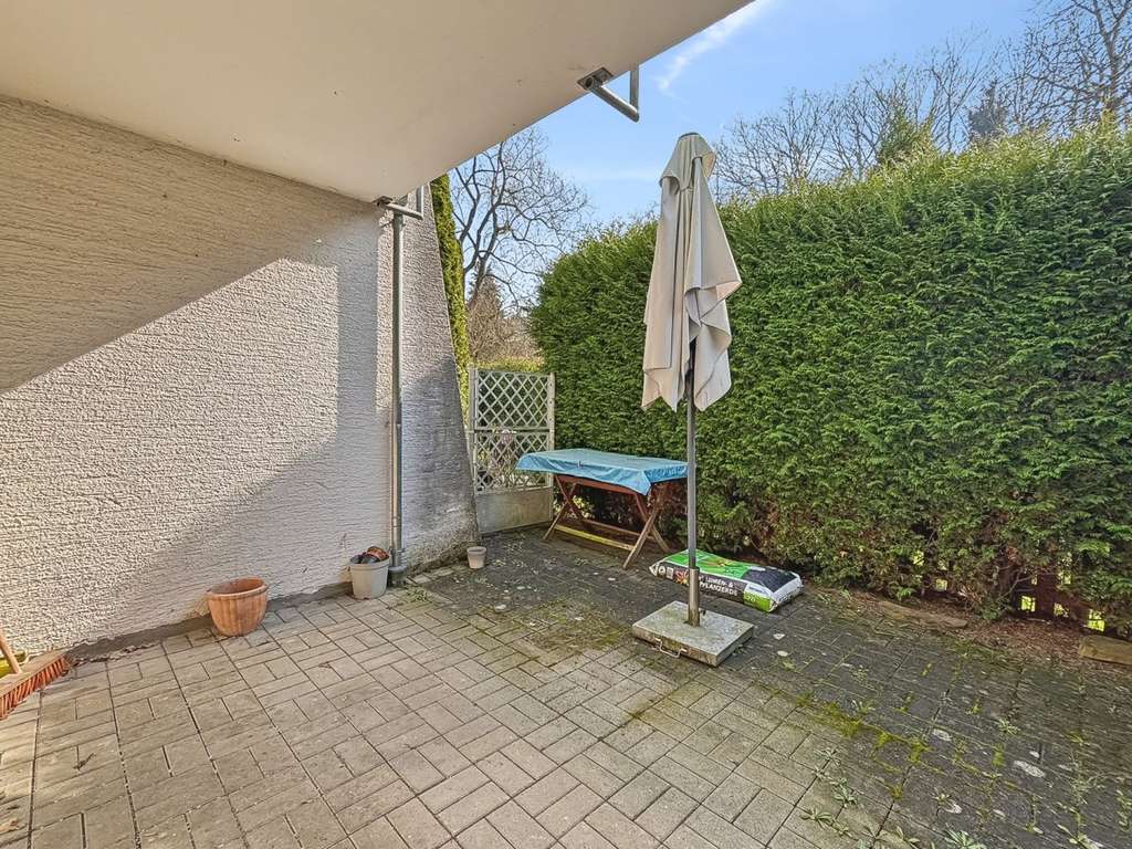 Immobilie in Wickede (Ruhr) - Charmante Gartenwohnung mit familienfreundlichem Grundriss und Garage in Wickede (Ruhr) - Bild 1