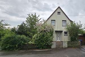 Einfamilienhaus mit großem Garten, überdachtem Balkon, Terrasse und 3 Garagen sucht neue Familie! – Die vollständige Adresse der Immobilie erhältst du vom Anbieter., 71263 Weil der Stadt – Vorschaubild 27