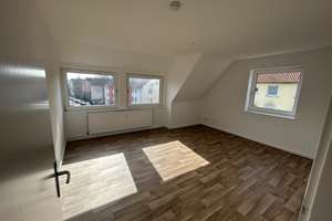 3-Zimmer-Wohnung im Dachgeschoss – Wichernstr. 25, 38108 Schunteraue, Braunschweig – Vorschaubild 2