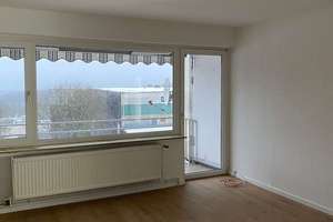 ***Renovierte 3 Zimmer-Wohnung - zentral in Remscheid***
