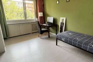 Gut geschnittene 3-Zimmer-Wohnung mit Südbalkon bei Schloss Charlottenburg – Eosanderstr 36, 10587 Charlottenburg, Berlin – Vorschaubild 4