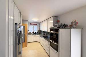 Zum Verkauf: Charmante Doppelhaushälfte mit Einliegerwohnung in Bad Krozingen-Schlatt – Die vollständige Adresse der Immobilie erhältst du vom Anbieter., 79189 Bad Krozingen – Vorschaubild 4