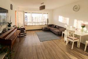 Wohnen in Sürth am Rhein: vermietete 3-Zimmer-Wohnung in Top-Lage mit Panoramaausblick