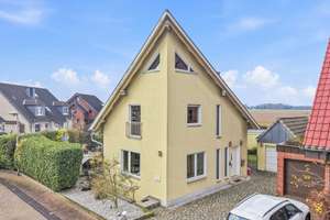 Großes Architektenhaus – modern, lichtdurchflutet und klimafreundlich. – Die vollständige Adresse der Immobilie erhältst du vom Anbieter., 47495 Rheinberg – Vorschaubild 2