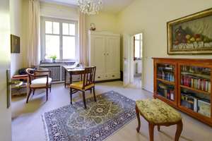 Stilvolle Villa in Bestlage!
Ein historischer Klassiker mit Raum für Generationen – Die vollständige Adresse der Immobilie erhältst du vom Anbieter., 45133 Bredeney, Essen – Vorschaubild 19