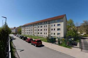 geräumige Zwei-Raum-Wohnung in Jena Nord – Die vollständige Adresse der Immobilie erhältst du vom Anbieter., 7743 Jena-Nord, Jena – Vorschaubild 2
