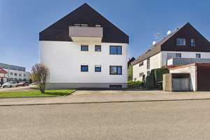 Voller Möglichkeiten: 3,5 Zimmer mit Südbalkon, Garage und Platz für neue Wohnideen – Die vollständige Adresse der Immobilie erhältst du vom Anbieter., 70439 Stammheim-Mitte, Stuttgart – Vorschaubild 15