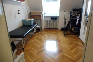schöne 3-Zimmer-Dachstudio-Wohnung ,Zentrumsnah