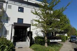 GELEGENHEIT: Charmante, großzügige Wohnung mit Balkon und herrlichem Blick ins Grüne. – Die vollständige Adresse der Immobilie erhältst du vom Anbieter., 81477 Solln, München – Vorschaubild 9