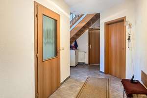 Einfamilienhaus mit liebevoll angelegtem Garten und Balkon (A1740) – Die vollständige Adresse der Immobilie erhältst du vom Anbieter., 7929 Saalburg-Ebersdorf – Vorschaubild 2