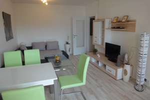 Sommer 2026 - Umzug gewünscht? Frisch renovierte 2-Raum Wohnung mit Balkon und Aufzug! – Pfaffensteinstraße 11, 4207 Lausen-Grünau, Leipzig – Vorschaubild 2