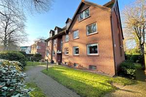 Volksdorf: Traumwohnung auf zwei Ebenen in perfekter Lage! – Die vollständige Adresse der Immobilie erhältst du vom Anbieter., 22359 Volksdorf, Hamburg – Vorschaubild 2