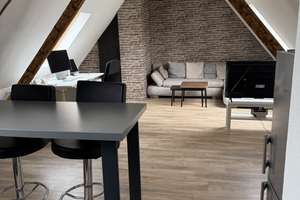 Helle Dachgeschoss-Wohnung in Deutz (Möbelablöse möglich) - Bitte Text lesen! – Constantinstr. 88, 50679 Deutz, Köln – Vorschaubild 9