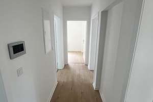 Exklusive kernsanierte 3 1/2 Raum Wohnung mit hochwertiger Ausstattung in gepflegtem 3 Familienhaus – Die vollständige Adresse der Immobilie erhältst du vom Anbieter., 45894 Buer, Gelsenkirchen – Vorschaubild 5