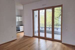Schöne 3 Zimmerwohnung mit Wasserblick für SIE? – Lützowufer 23, 10785 Tiergarten, Berlin – Vorschaubild 4