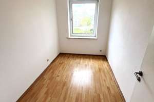Ihr neues Zuhause: Attraktive 4-Zimmer-Wohnung mit Potenzial – Die vollständige Adresse der Immobilie erhältst du vom Anbieter., 22047 Wandsbek (Ortsteil), Hamburg – Vorschaubild 6