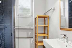 Offene Wohnbereiche und Rückzugsorte perfekt kombiniert – Die vollständige Adresse der Immobilie erhältst du vom Anbieter., 53179 Rüngsdorf, Bonn – Vorschaubild 18