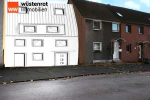 Reihenendhaus mit Garten, Pool und Baufläche in ruhiger Lage von Duisburg-Meiderich!!! – Die vollständige Adresse der Immobilie erhältst du vom Anbieter., 47137 Obermeiderich, Duisburg – Vorschaubild 1