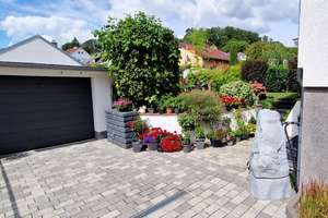 DER SOMMER KANN KOMMEN! GEPFLEGTES ZWEIFAMILIENHAUS MIT VIEL PLATZ – Die vollständige Adresse der Immobilie erhältst du vom Anbieter., 65207 Rambach, Wiesbaden – Vorschaubild 3
