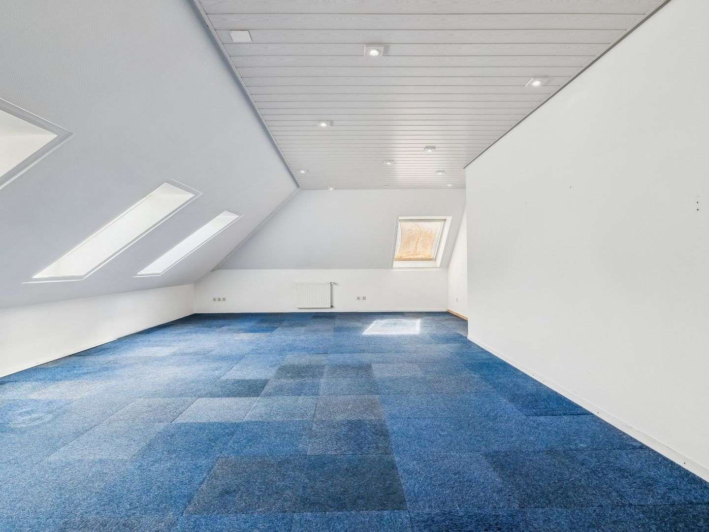 Immobilie in Idstedt - Schönes und großzügiges Einfamilienhaus in ruhiger Lage von Idstedt - Bild 3