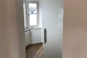 von privat - Modernisierte 3-Zimmer-Wohnung in Leverkusen-Schlebusch – Reuterstraße 9, 51375 Schlebusch, Leverkusen – Vorschaubild 6