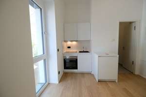 Möblierte Wohnung mit Charme mitten in S-West! – Schwabstraße 139B, 70193 Hölderlinplatz, Stuttgart – Vorschaubild 3