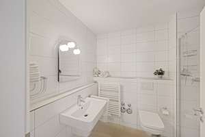Moderne 3-Zimmer-Komfortwohnung mit EBK, Aufzug & Südloggia am idyllischen Clemensplatz in Fischeln – Die vollständige Adresse der Immobilie erhältst du vom Anbieter., 47807 Fischeln, Krefeld – Vorschaubild 14