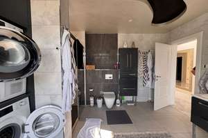 Exklusive Designvilla mit Smart Home, 280 m² Wohnkomfort und Garage in Johannisthal – Die vollständige Adresse der Immobilie erhältst du vom Anbieter., 12487 Johannisthal, Berlin – Vorschaubild 39