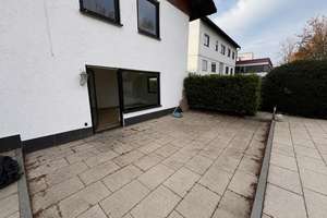 Modernisierte 4-Zi.-Wohnung mit Terrasse im Zweifamilienhaus, S-Bahn fußläufig – Liststraße 11, 71336 Waiblingen – Vorschaubild 3