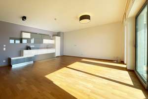EXKLUSIVER WOHNKOMFORT IN MÜNGERSDORF SONNIGER BALKON – Die vollständige Adresse der Immobilie erhältst du vom Anbieter., 50933 Müngersdorf, Köln – Vorschaubild 12